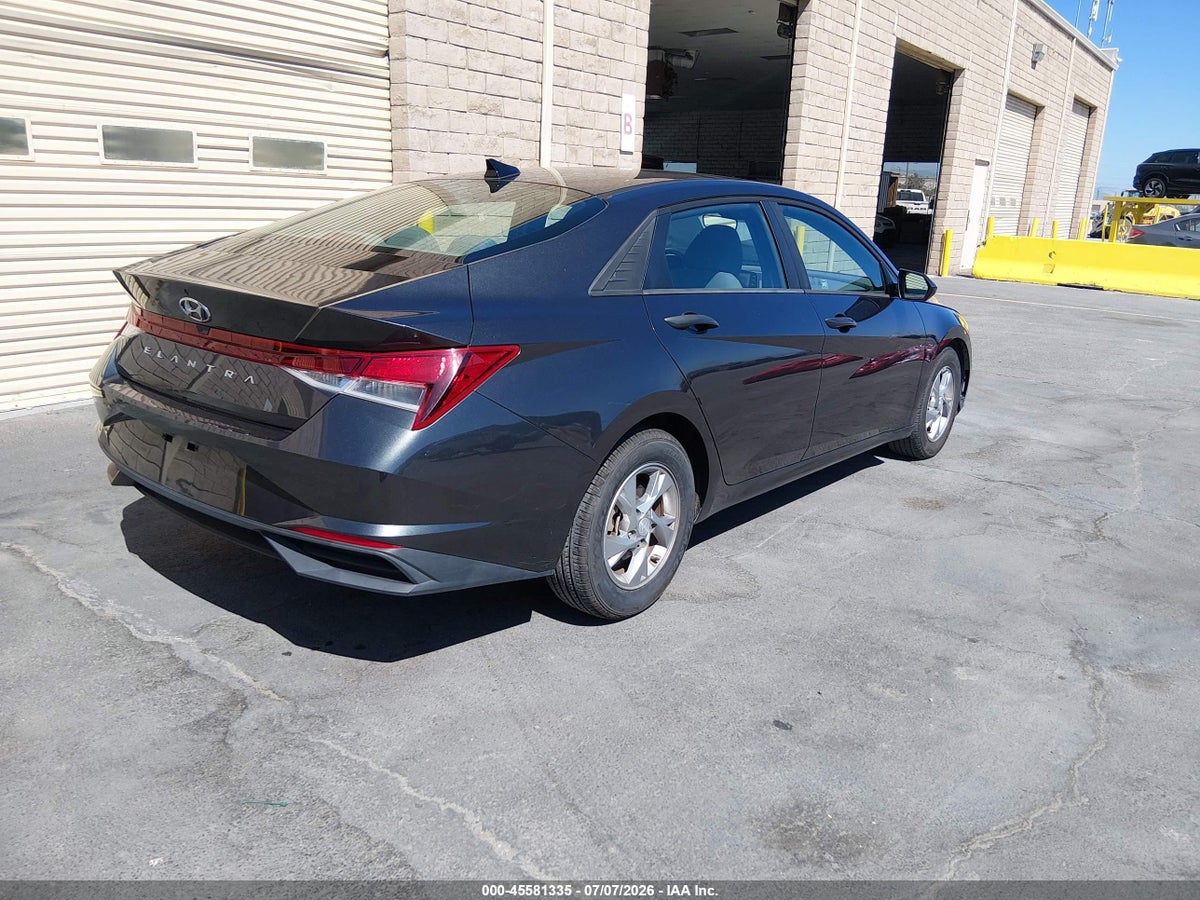 2021 HYUNDAI ELANTRA SE — снимка 4