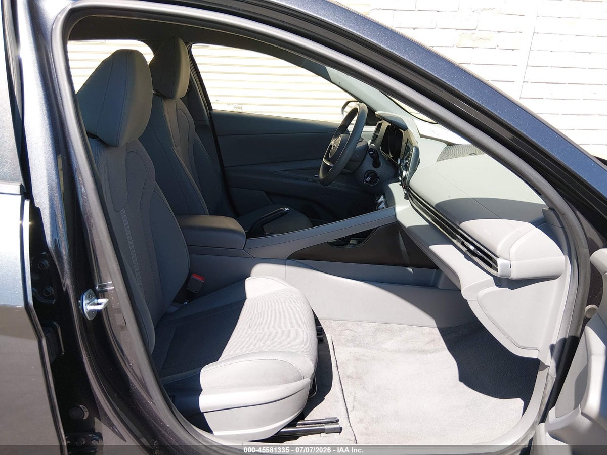 2021 HYUNDAI ELANTRA SE — снимка 5