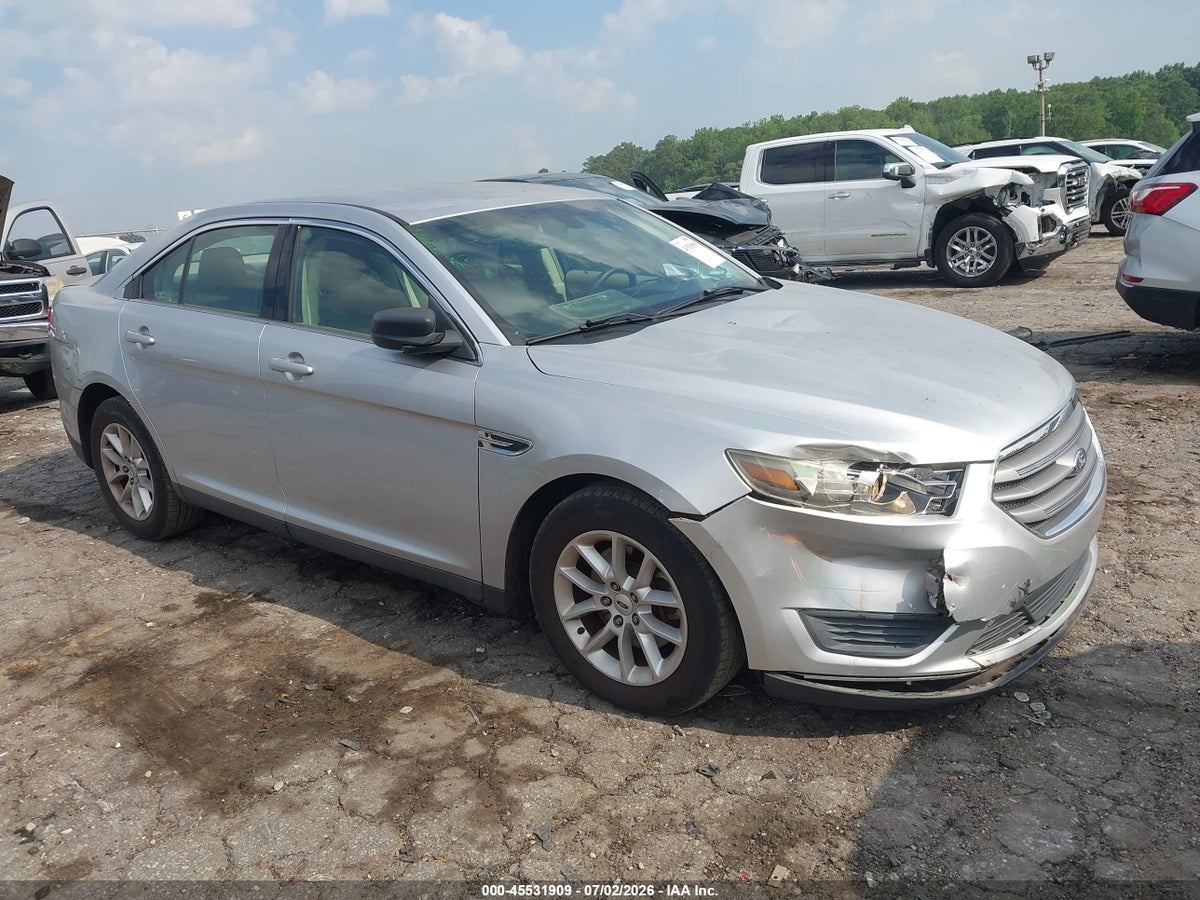2013 FORD TAURUS SE
