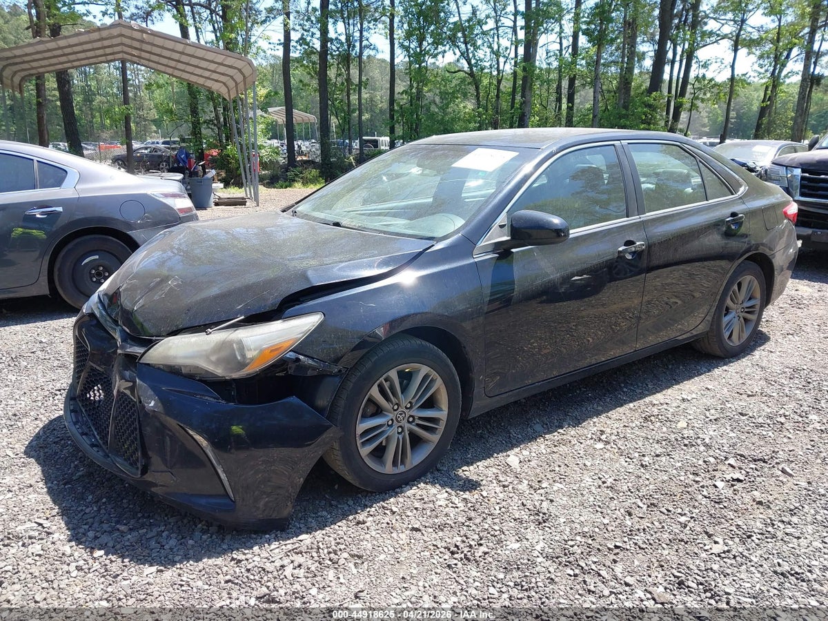2016 TOYOTA CAMRY SE — снимка 2