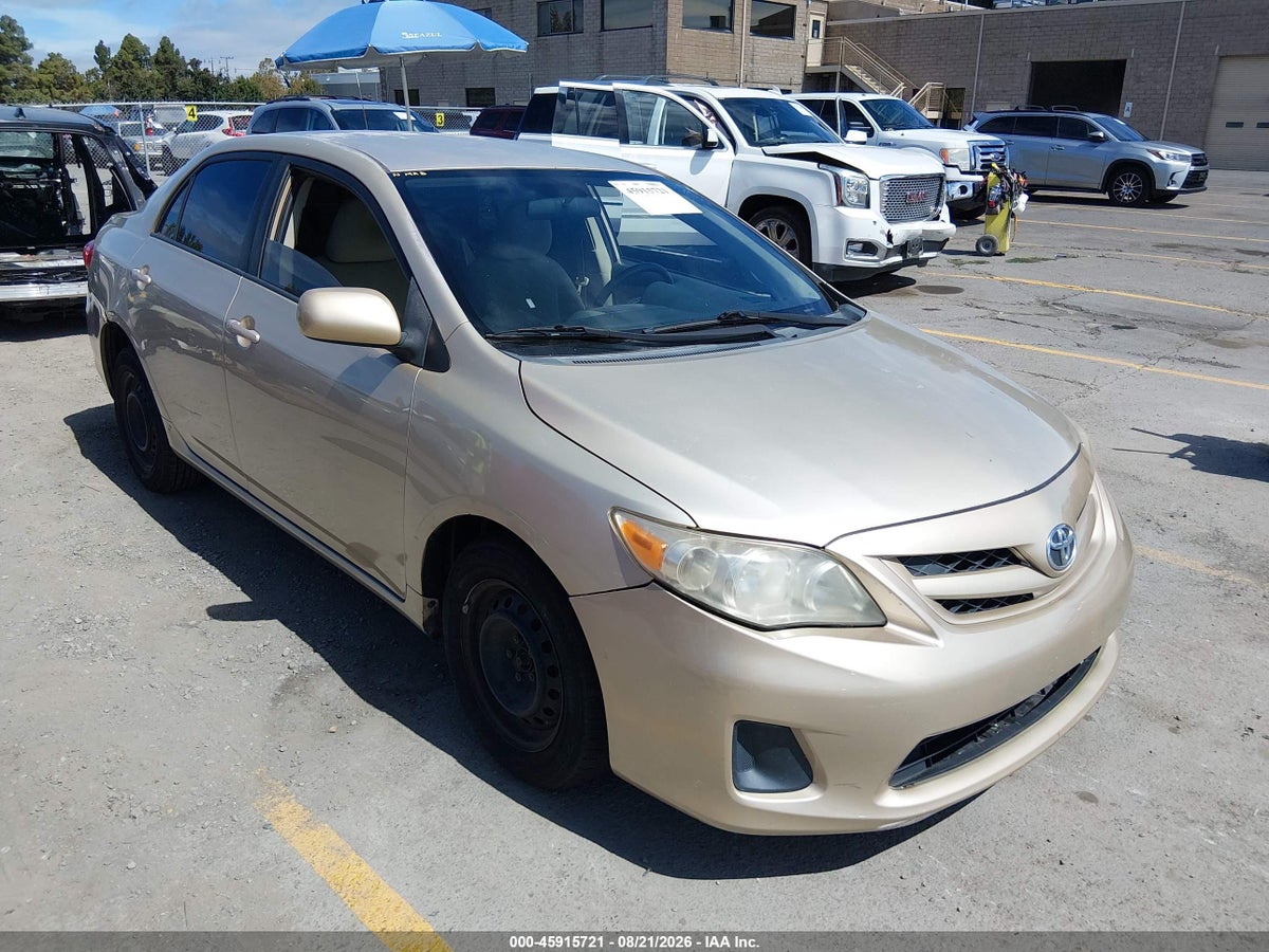 2011 TOYOTA COROLLA LE