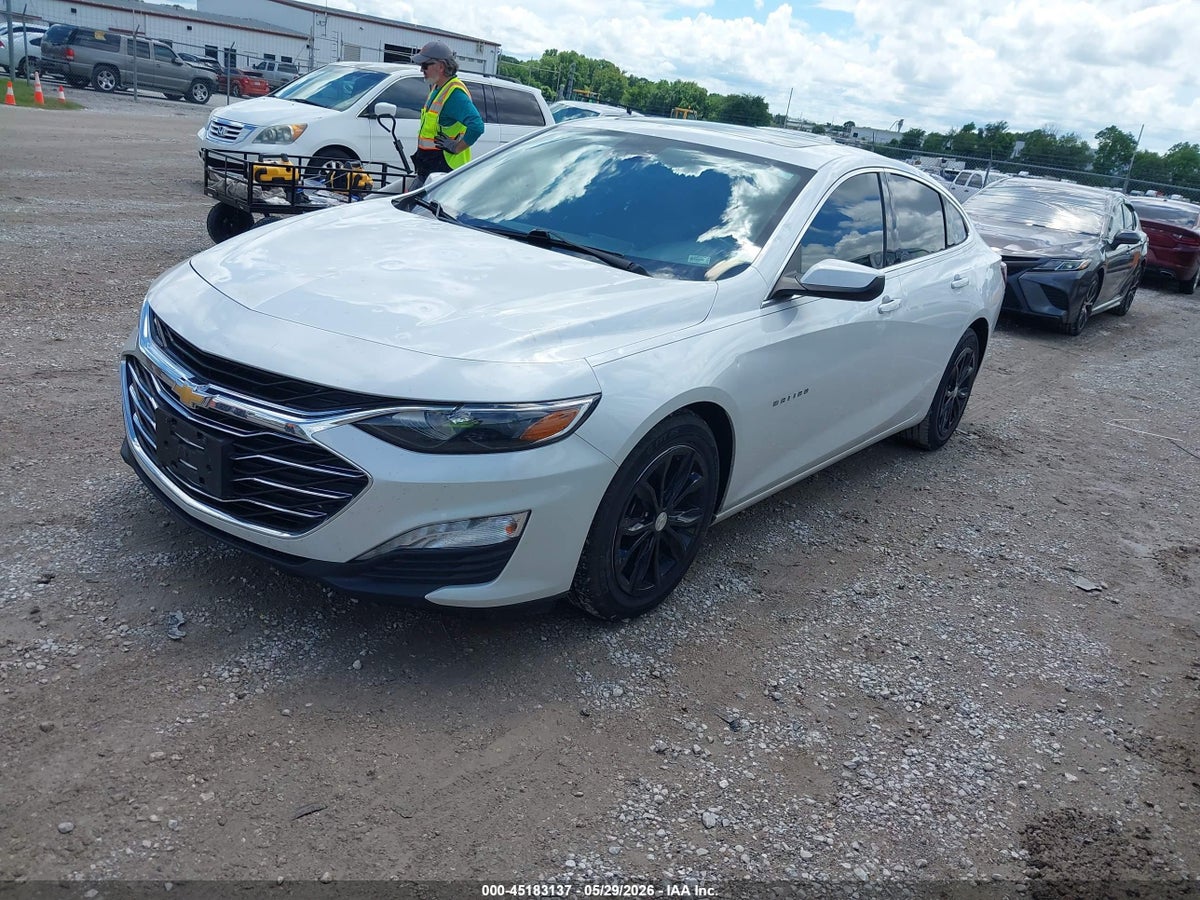 2019 CHEVROLET MALIBU LT — снимка 2