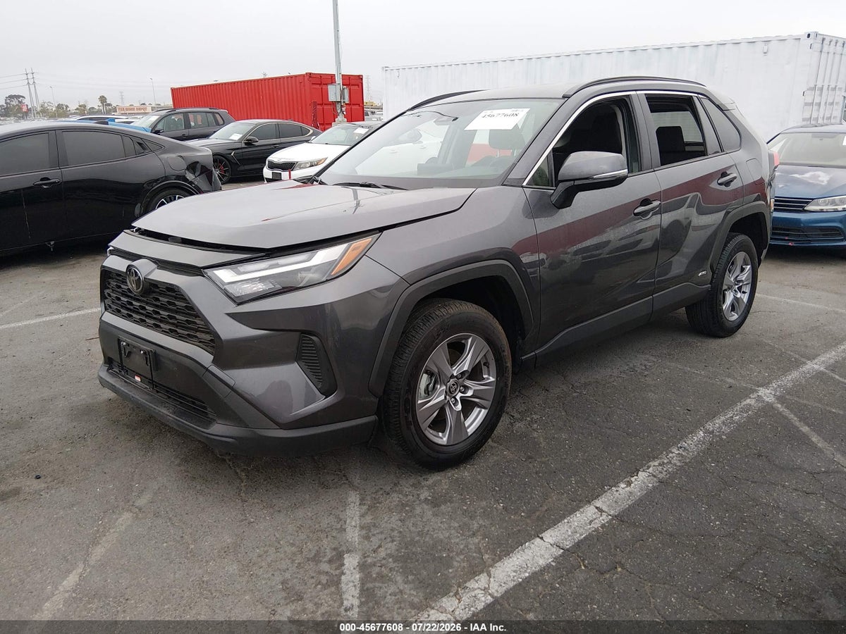 2025 TOYOTA RAV4 HYBRID LE — снимка 2