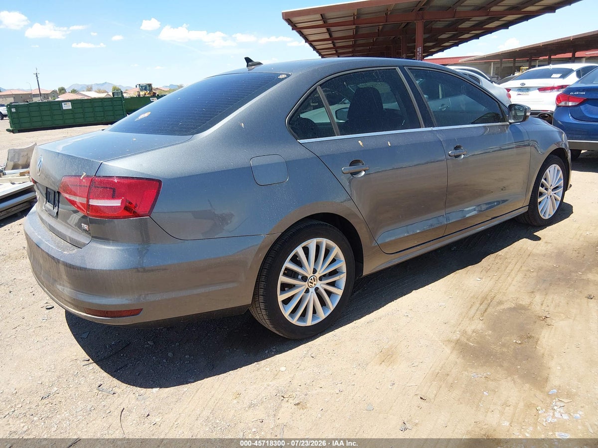 2015 VOLKSWAGEN JETTA 1.8T SE — снимка 4