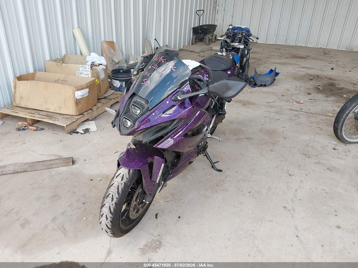2024 SUZUKI GSX800 F — снимка 2