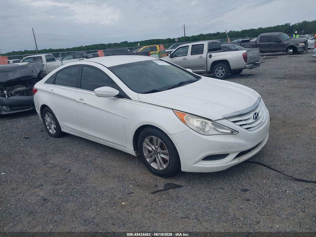 2011 HYUNDAI SONATA GLS