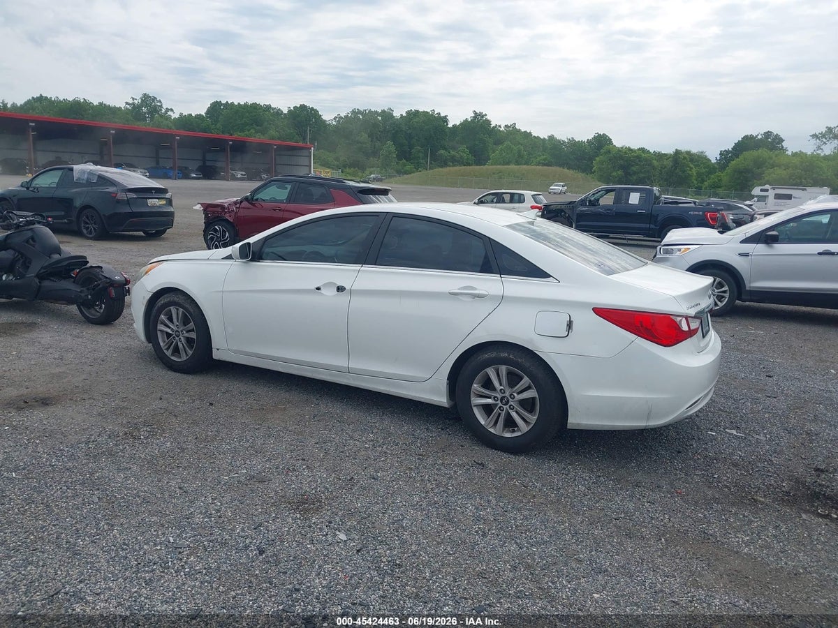 2011 HYUNDAI SONATA GLS — снимка 3