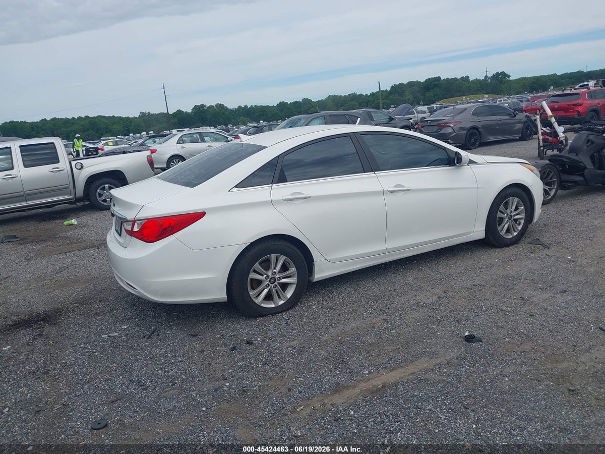2011 HYUNDAI SONATA GLS — снимка 4