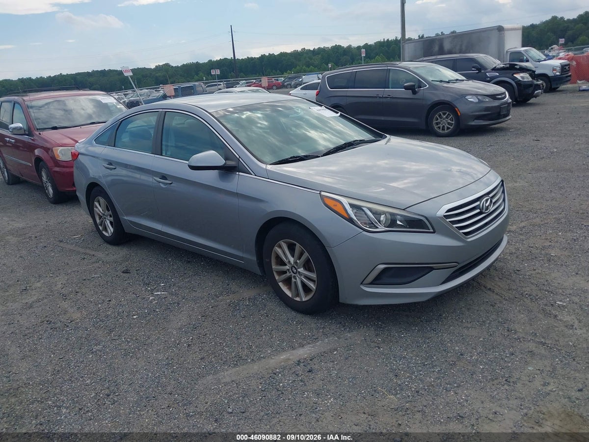2016 HYUNDAI SONATA SE
