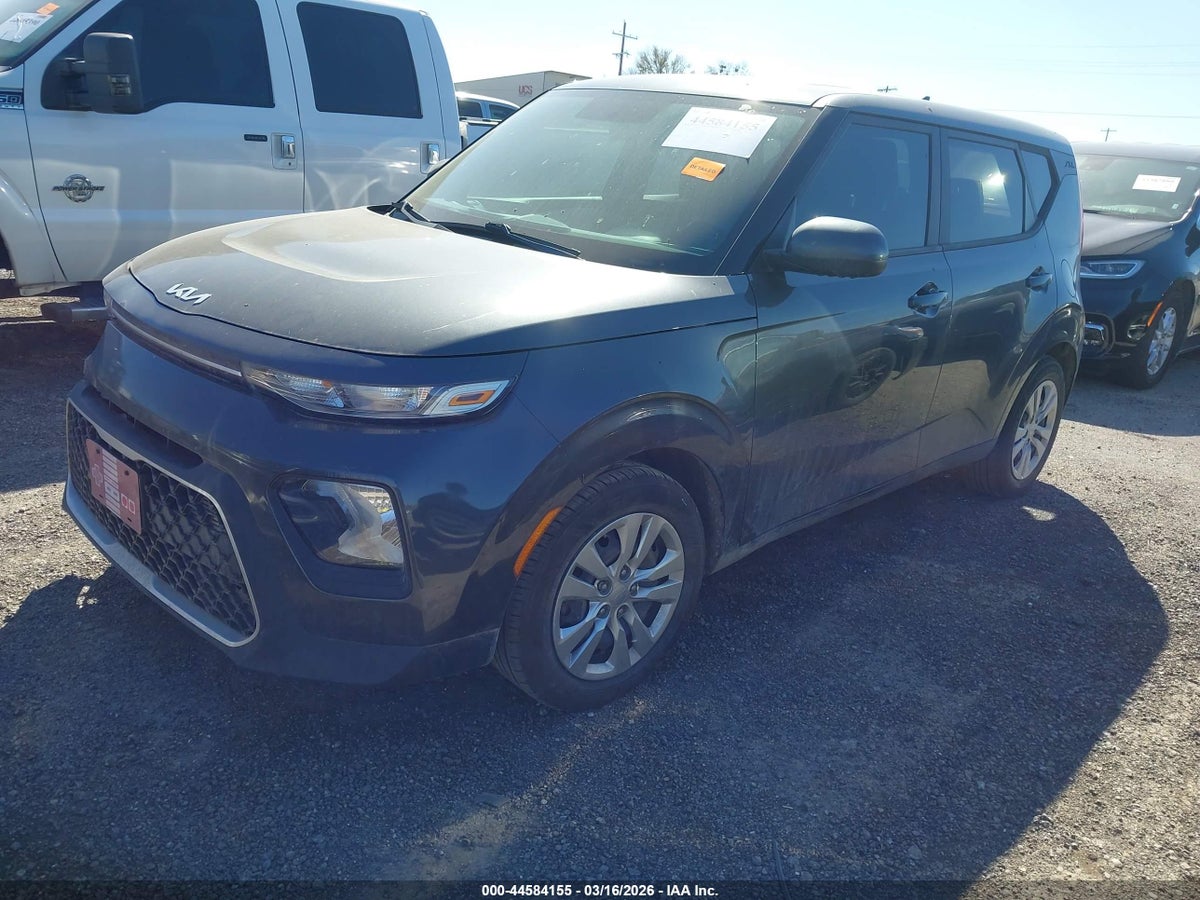 2022 KIA SOUL LX — снимка 2