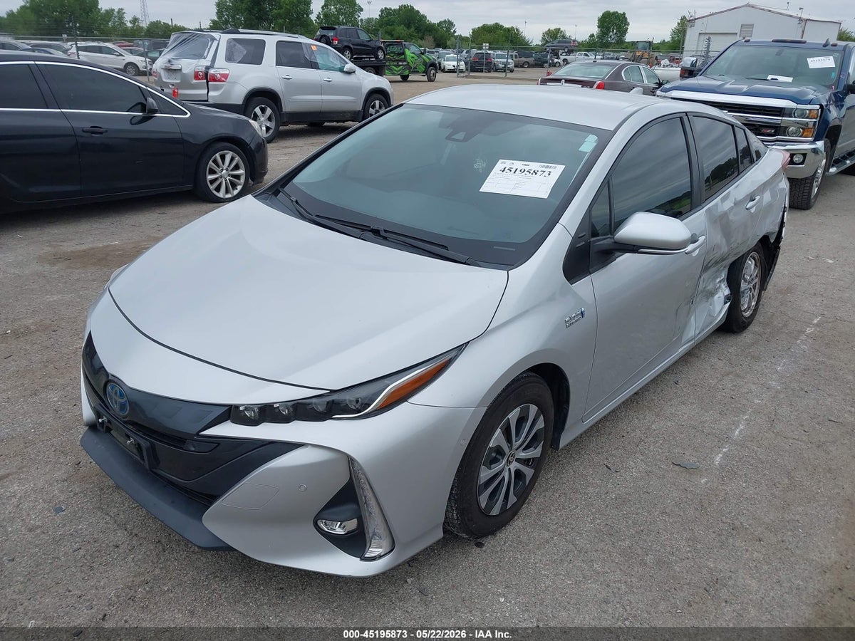 2021 TOYOTA PRIUS PRIME LIMITED — снимка 2