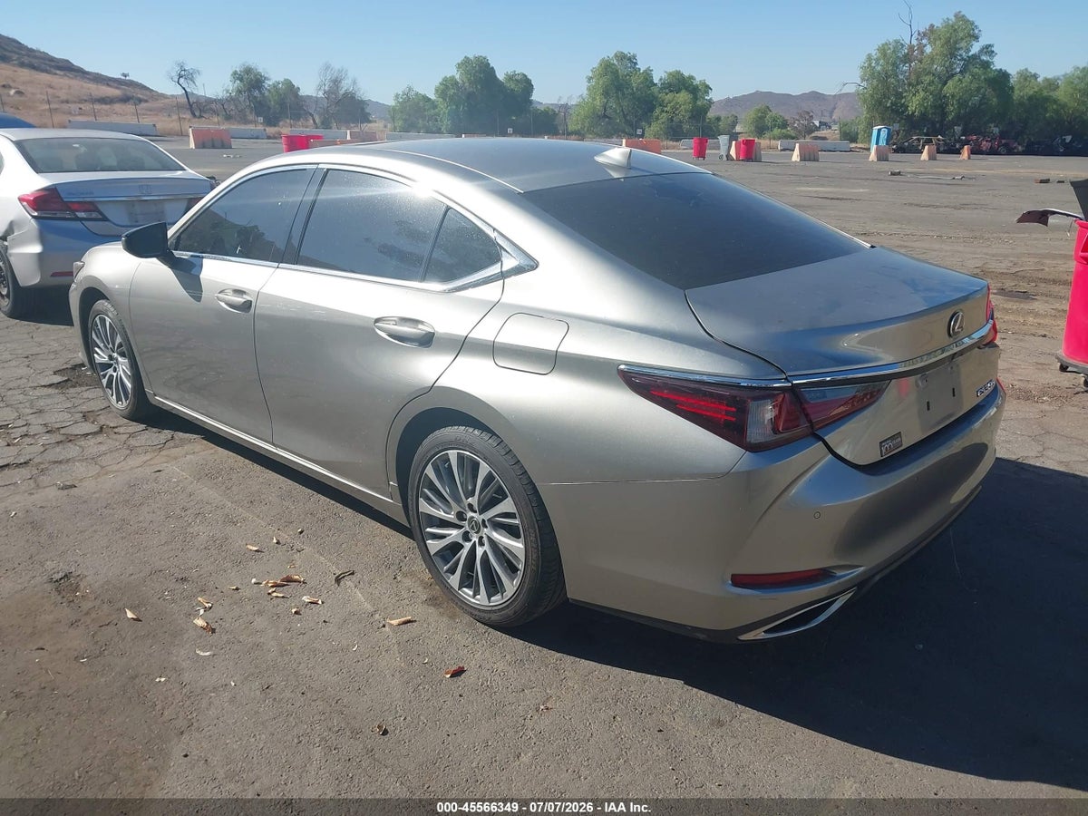 2021 LEXUS ES 350 — снимка 3