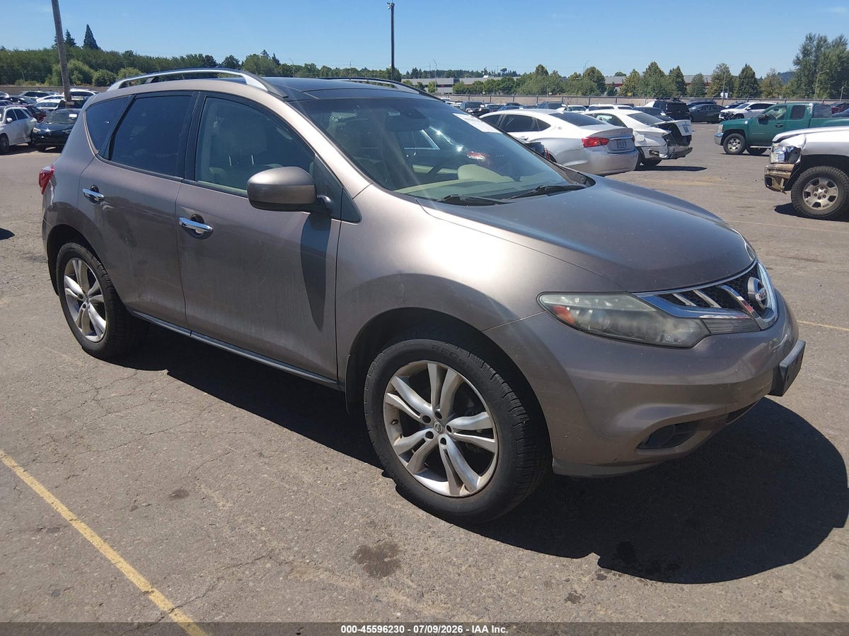 2011 NISSAN MURANO LE