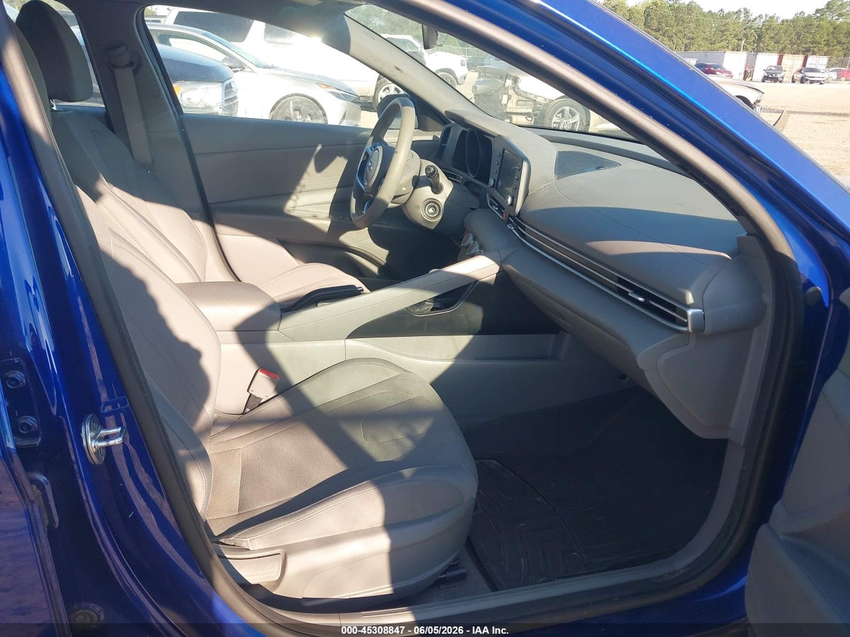 2021 HYUNDAI ELANTRA SE — снимка 5