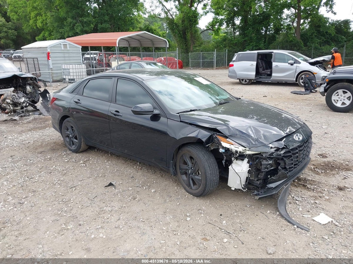 2022 HYUNDAI ELANTRA SEL