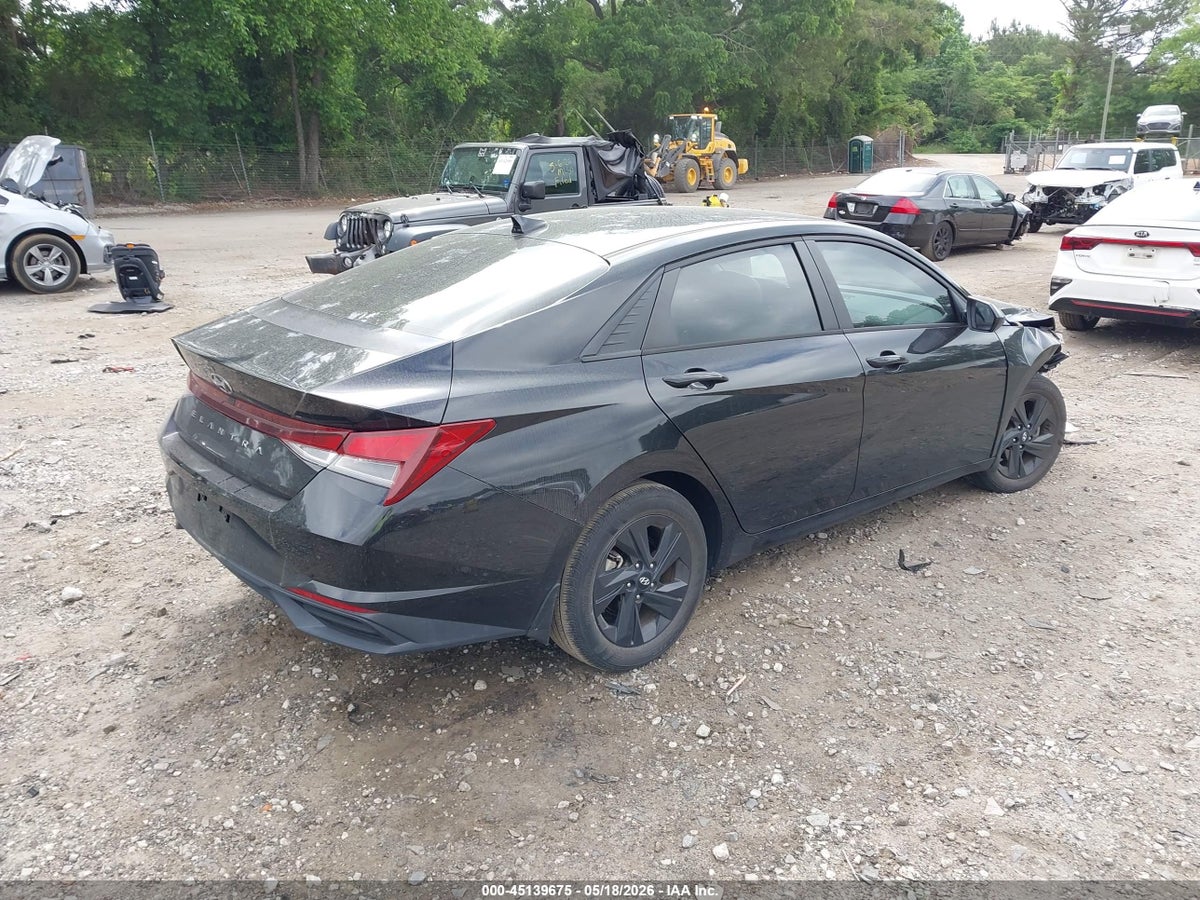 2022 HYUNDAI ELANTRA SEL — снимка 4
