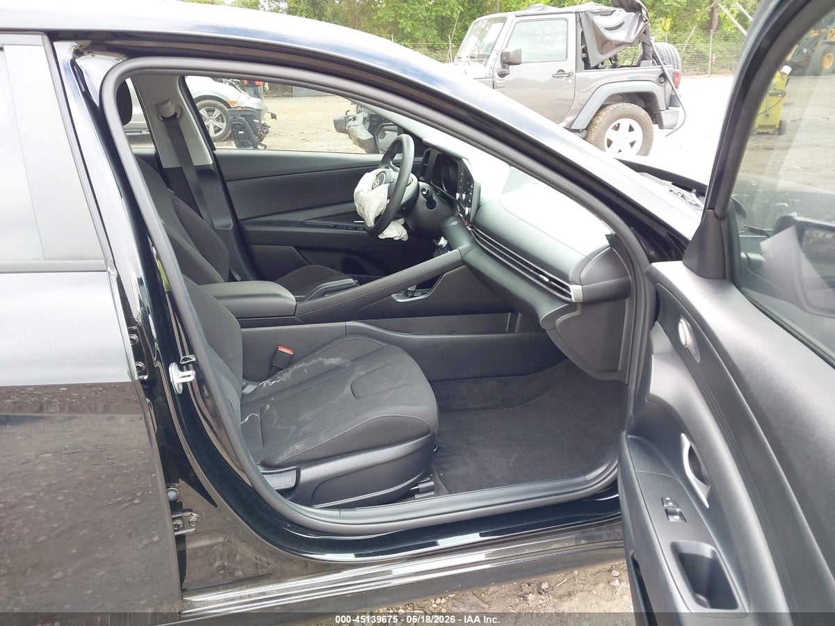 2022 HYUNDAI ELANTRA SEL — снимка 5