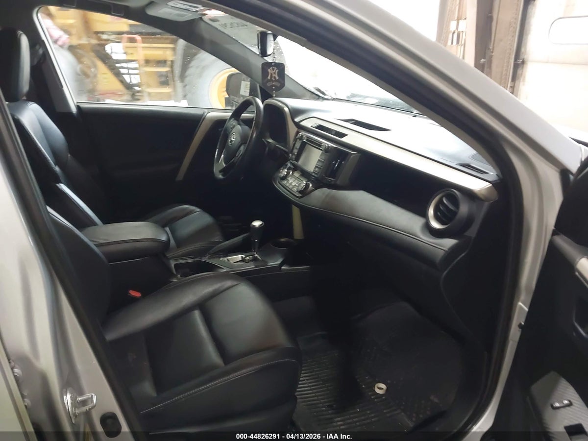 2015 TOYOTA RAV4 LIMITED — снимка 5