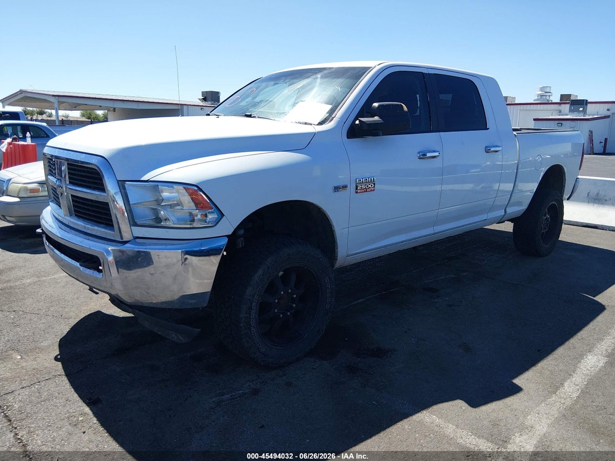 2011 RAM RAM 2500 SLT — снимка 2