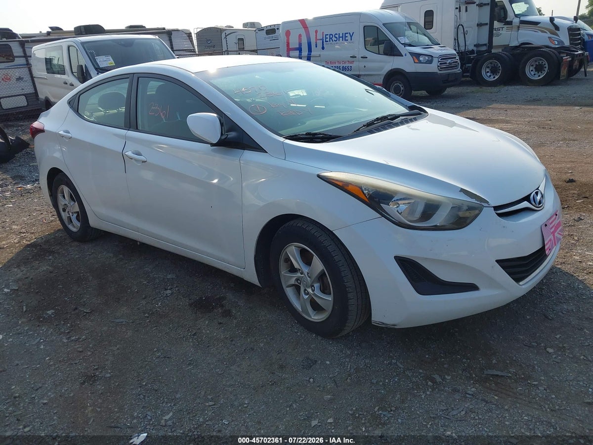 2015 HYUNDAI ELANTRA SE