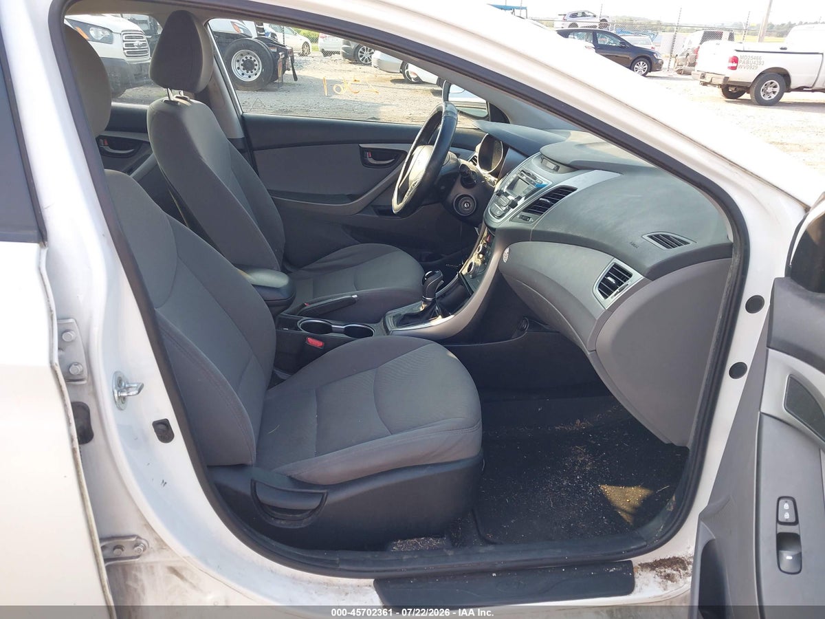 2015 HYUNDAI ELANTRA SE — снимка 5