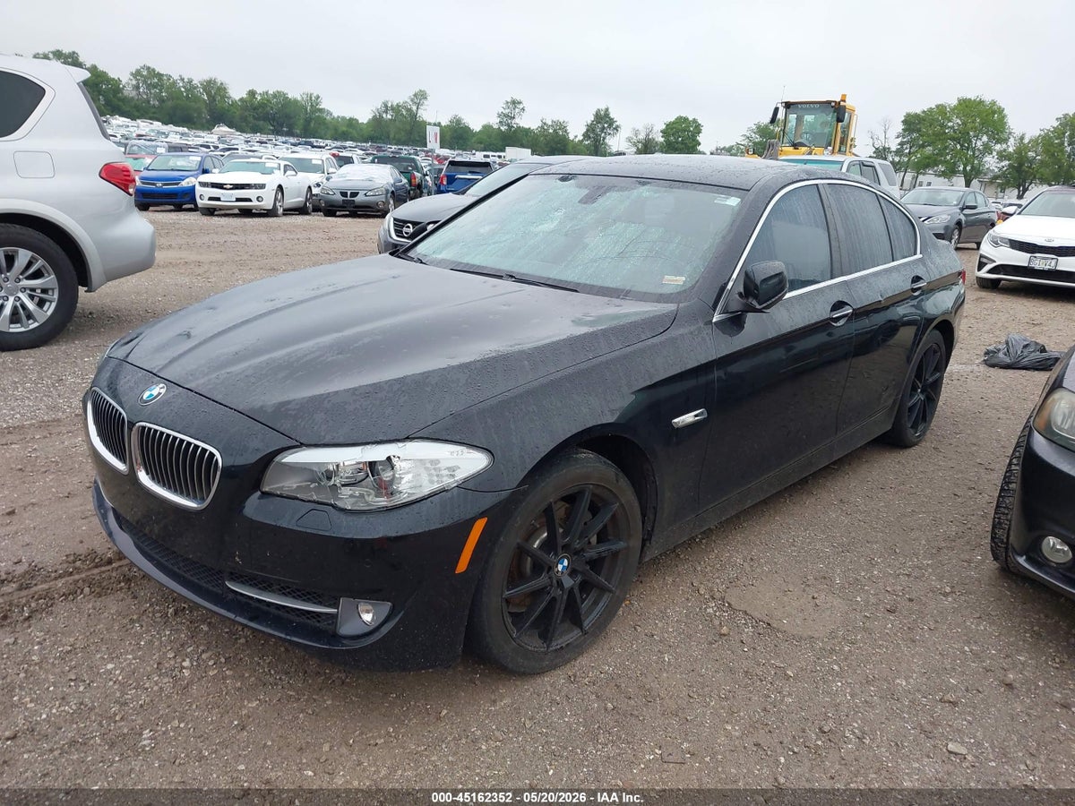 2013 BMW 528I XDRIVE — снимка 2