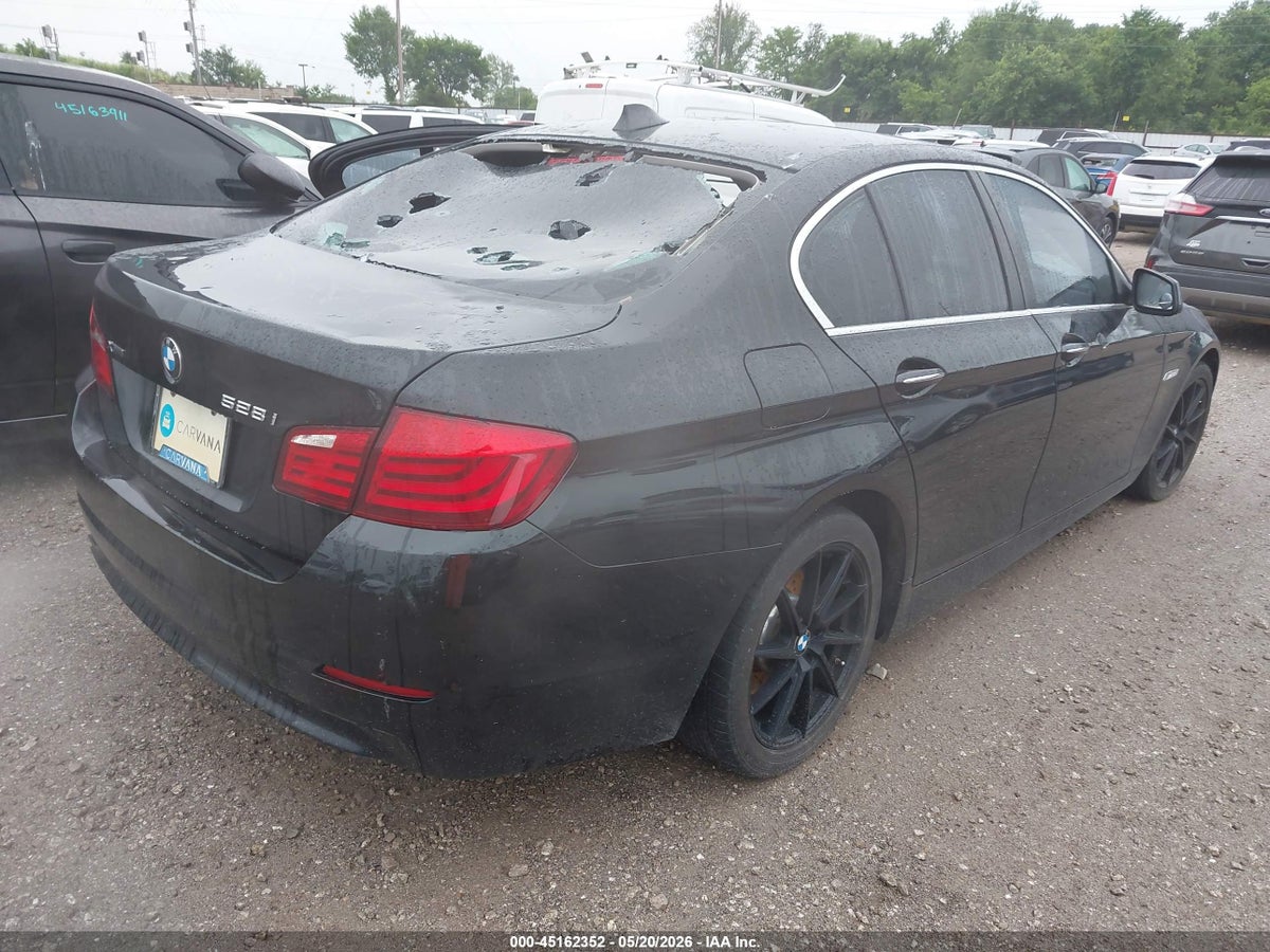 2013 BMW 528I XDRIVE — снимка 4