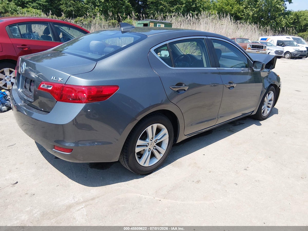 2013 ACURA ILX 2.0L — снимка 4
