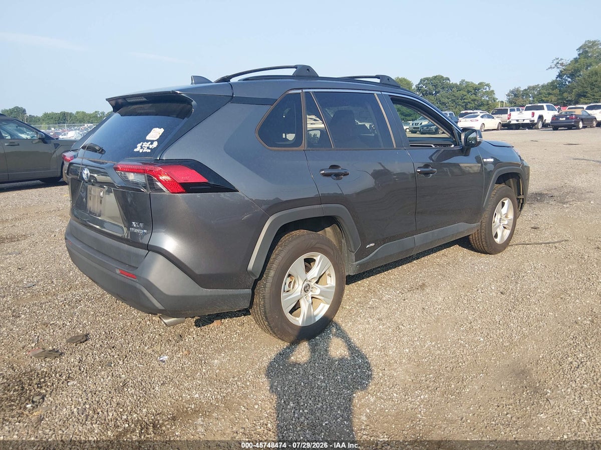 2021 TOYOTA RAV4 HYBRID XLE — снимка 4