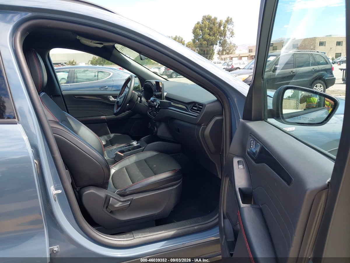 2025 FORD ESCAPE ST-LINE — снимка 5