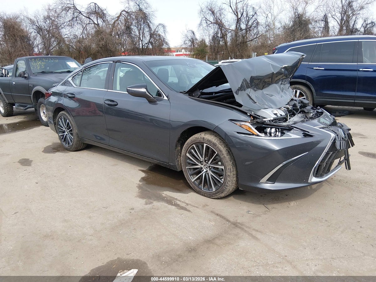2025 LEXUS ES 350