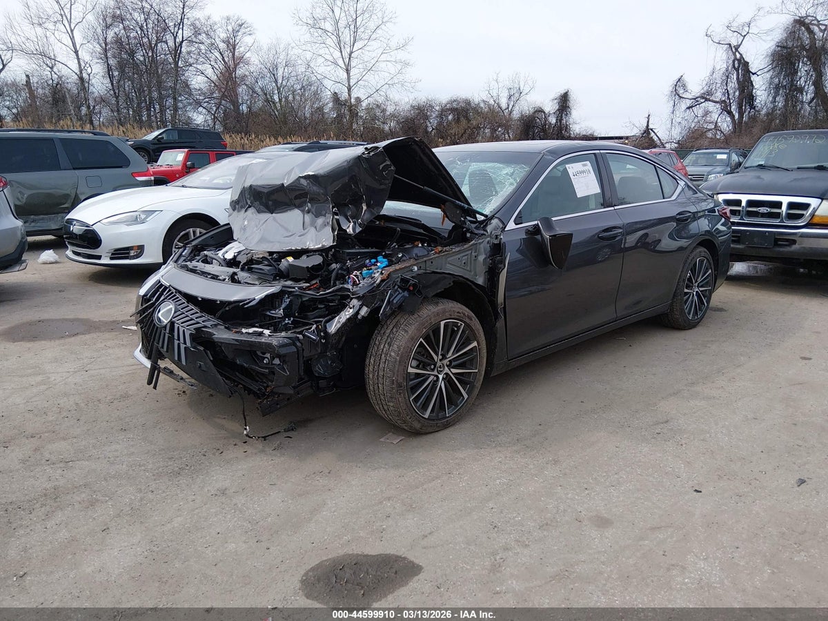 2025 LEXUS ES 350 — снимка 2