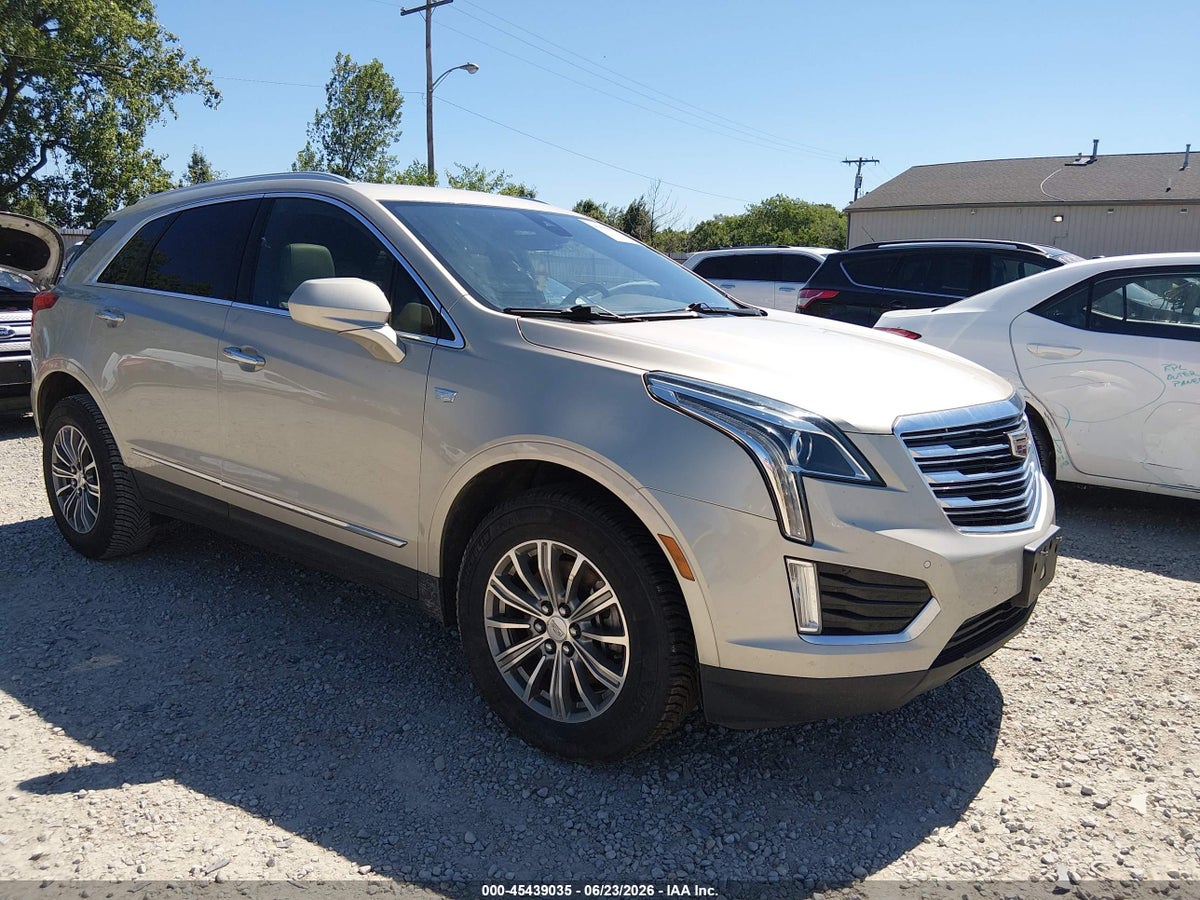 2017 CADILLAC XT5 LUXURY