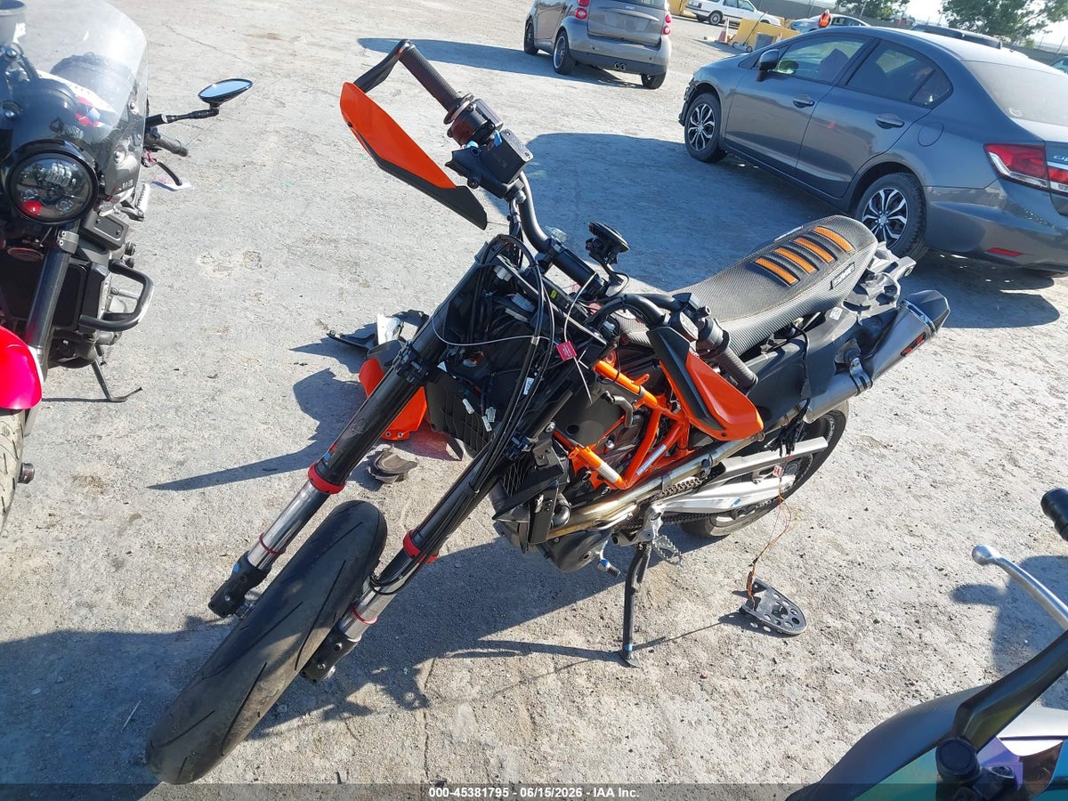 2024 KTM 690 SMC R — снимка 2