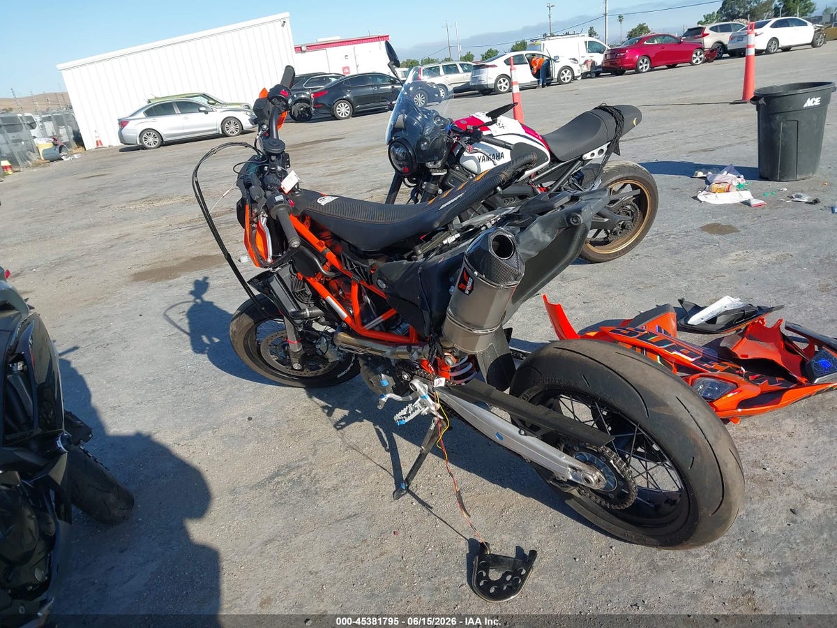 2024 KTM 690 SMC R — снимка 3