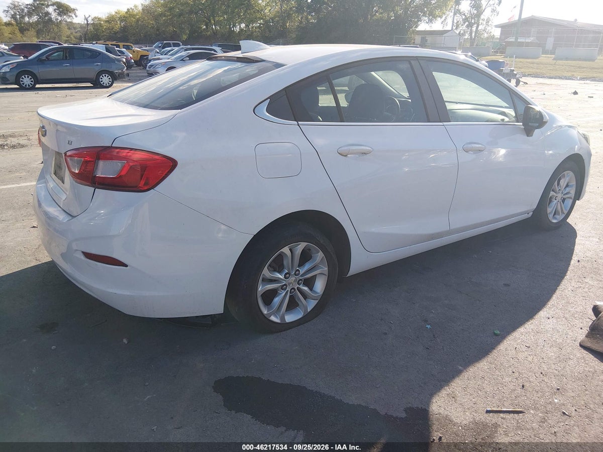 2019 CHEVROLET CRUZE LT — photo 4