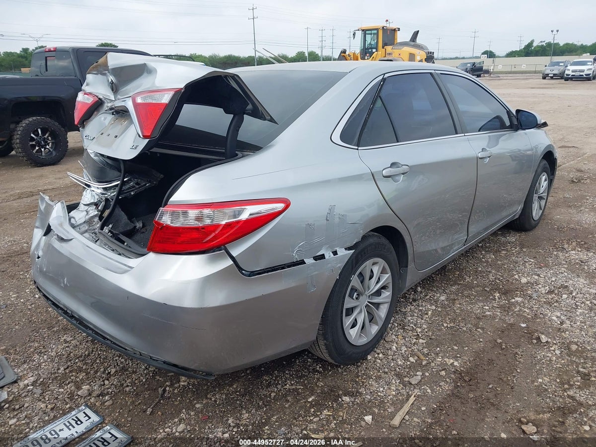2015 TOYOTA CAMRY LE — снимка 4