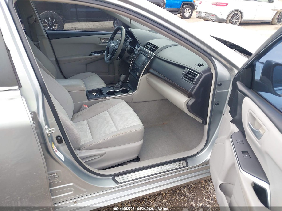2015 TOYOTA CAMRY LE — снимка 5