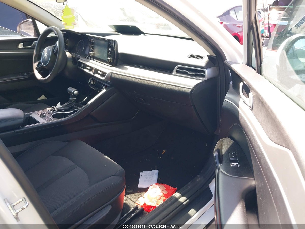 2021 KIA K5 LXS — снимка 5