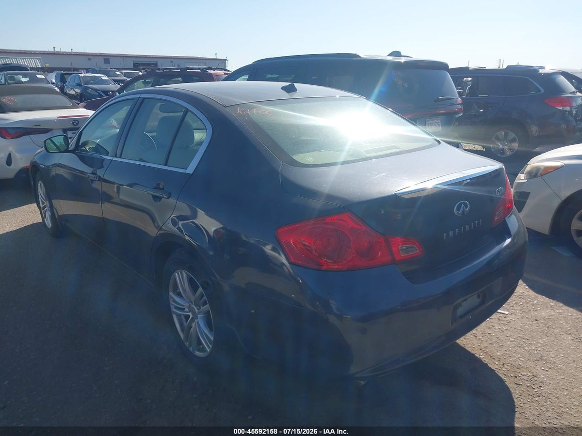 2011 INFINITI G37X — снимка 3