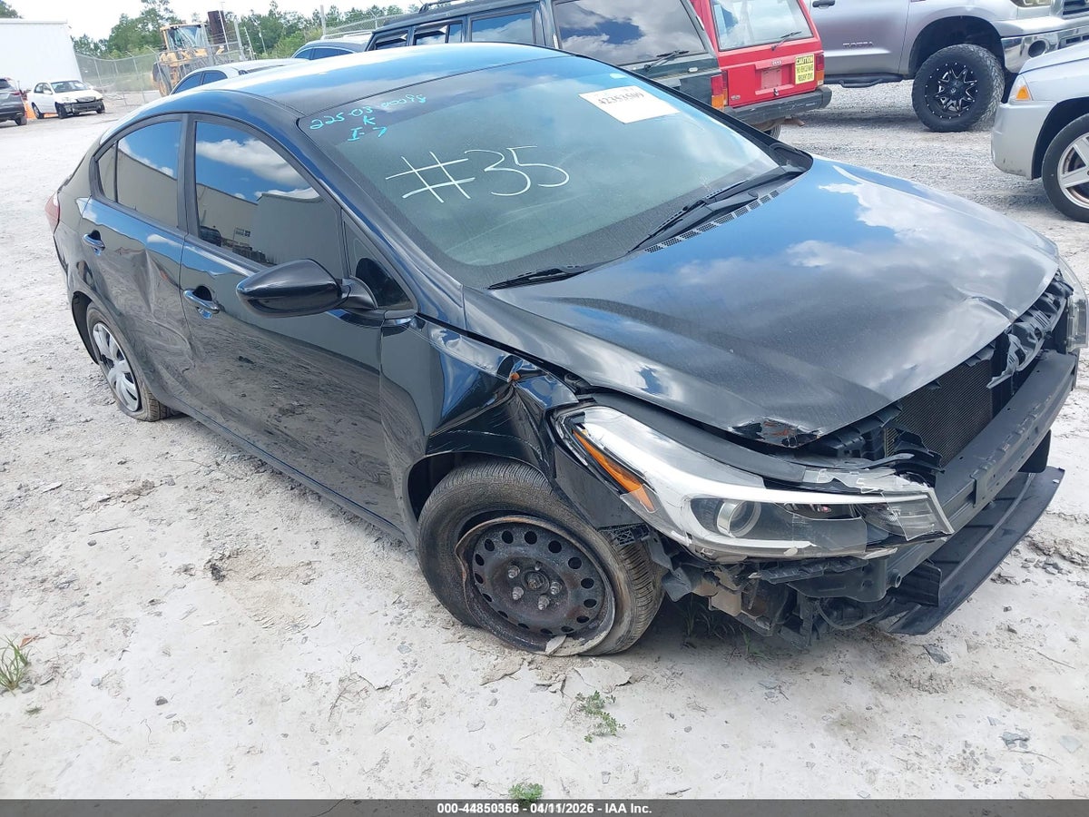 2017 KIA FORTE LX