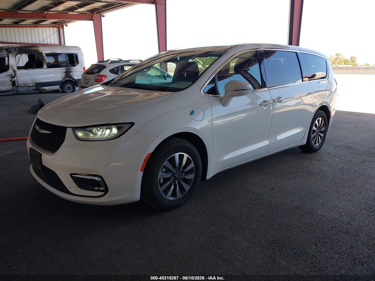2022 CHRYSLER PACIFICA HYBRID TOURING L — снимка 2