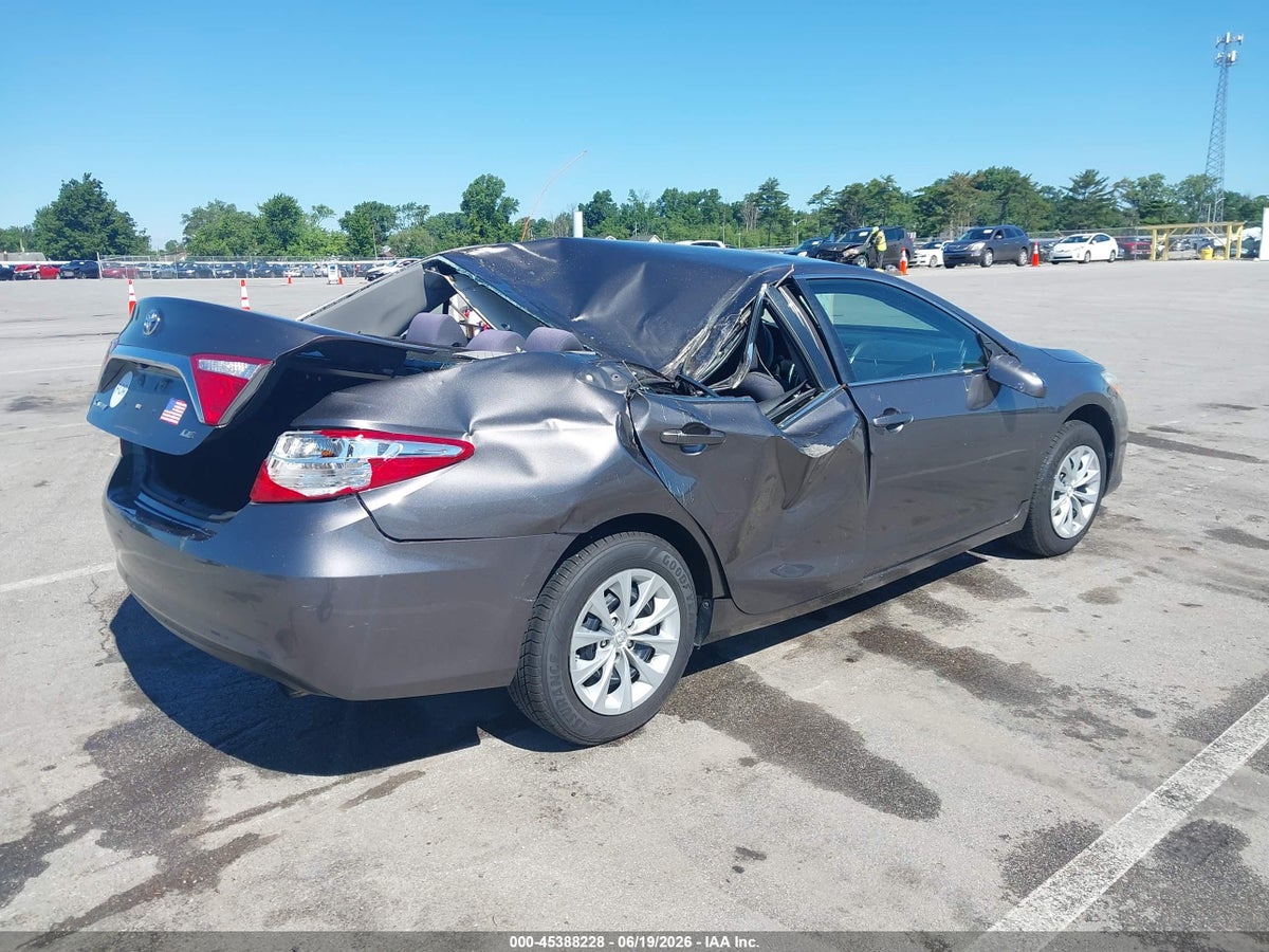 2015 TOYOTA CAMRY LE — снимка 4
