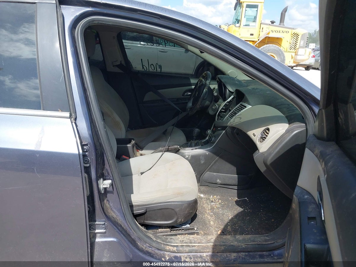2013 CHEVROLET CRUZE 1LT MANUAL — снимка 5