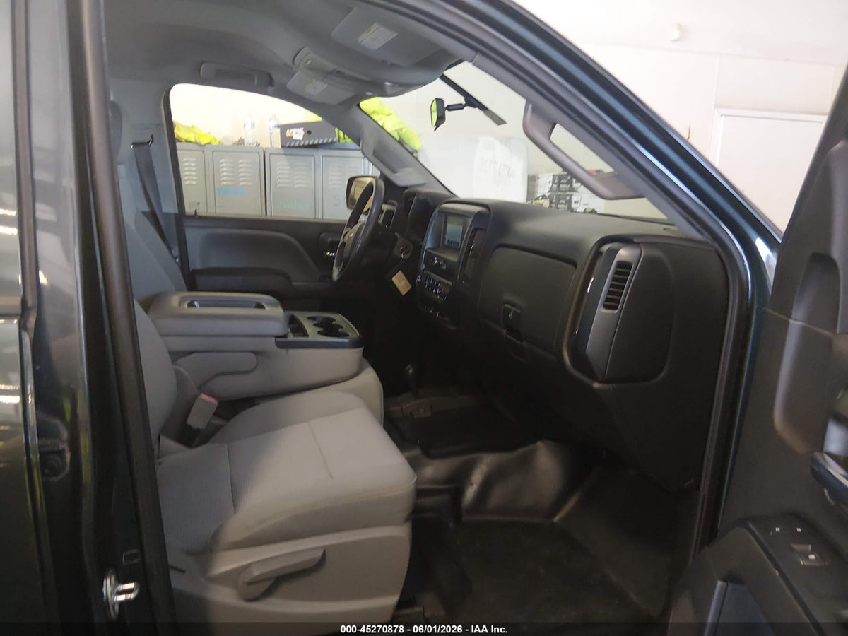 2017 CHEVROLET SILVERADO 2500HD WT — снимка 5