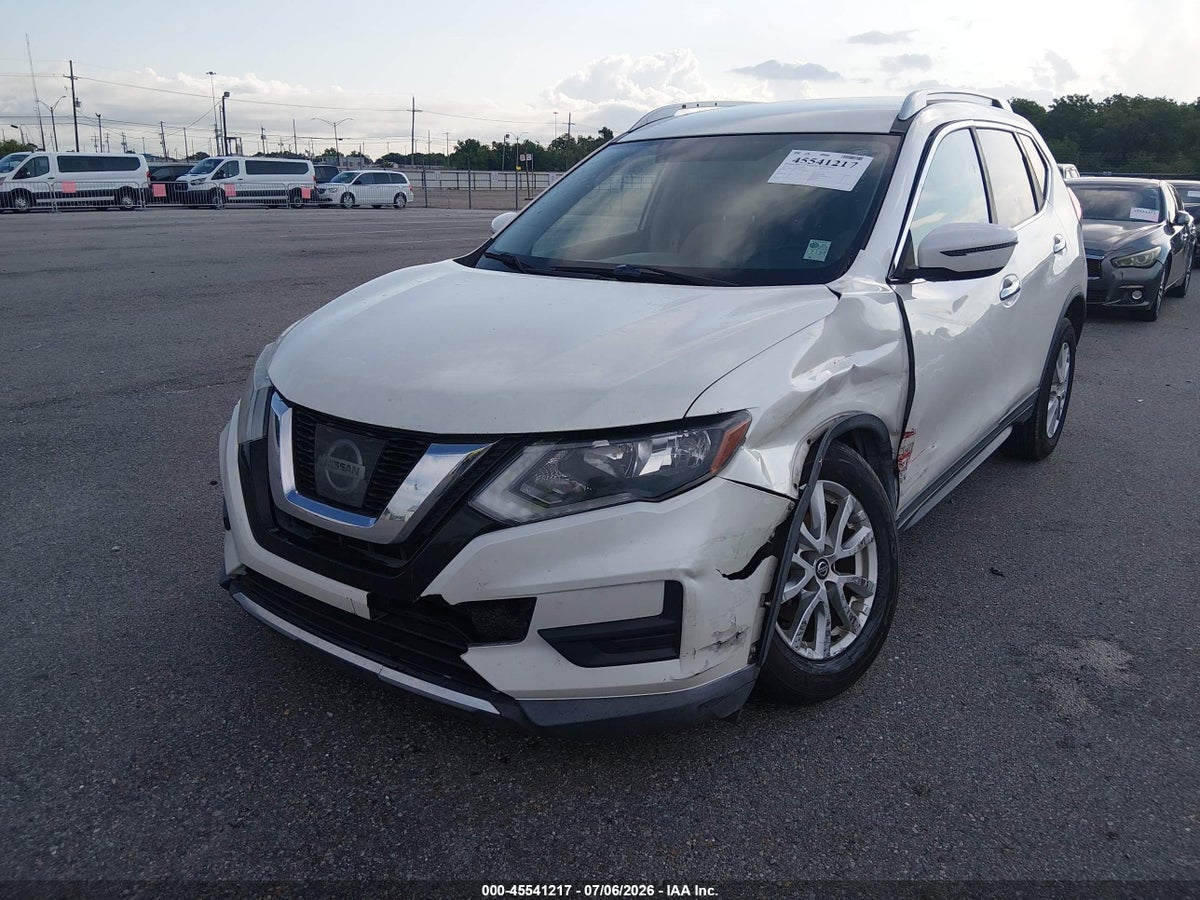 2017 NISSAN ROGUE SV — снимка 2