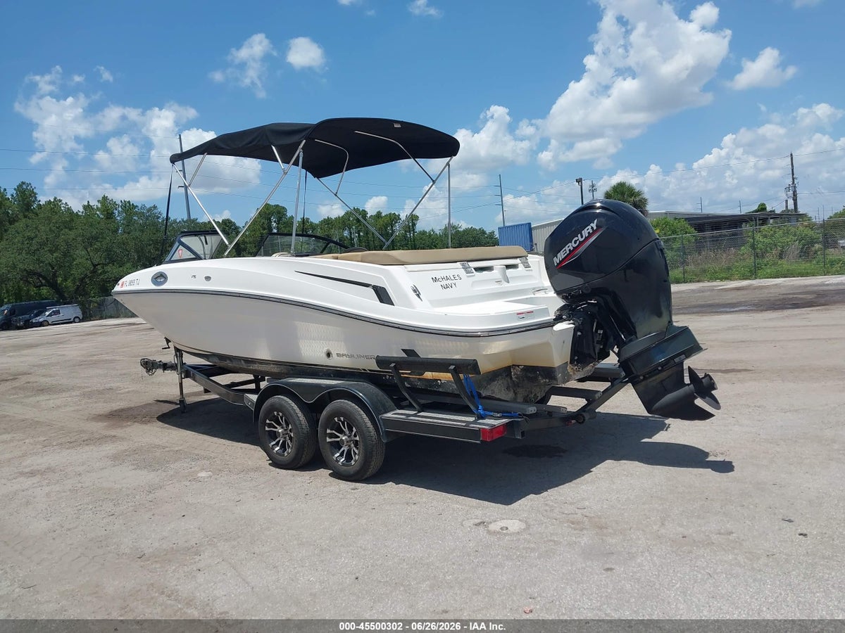 2023 BAYLINER VR6 — снимка 3