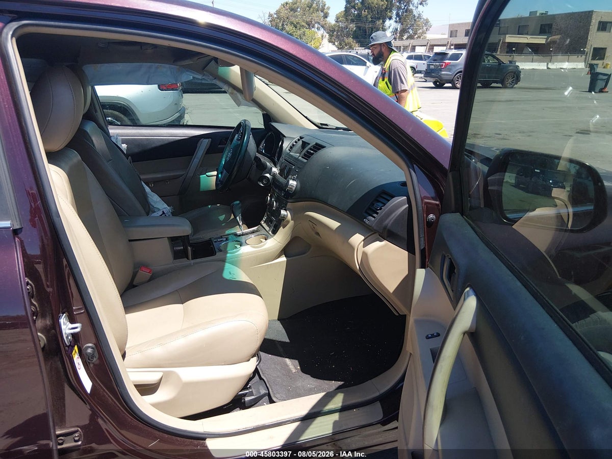 2011 TOYOTA HIGHLANDER SE V6 — снимка 5
