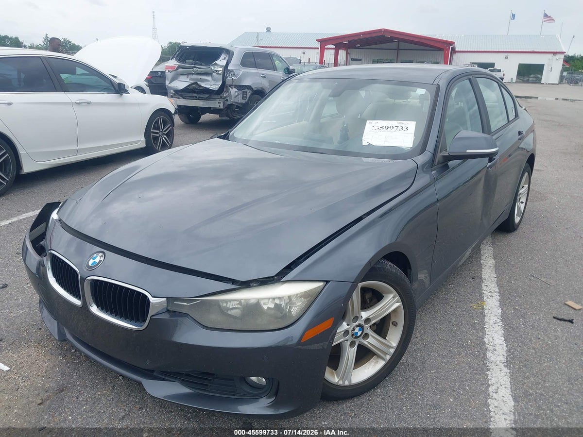 2013 BMW 328I — снимка 2