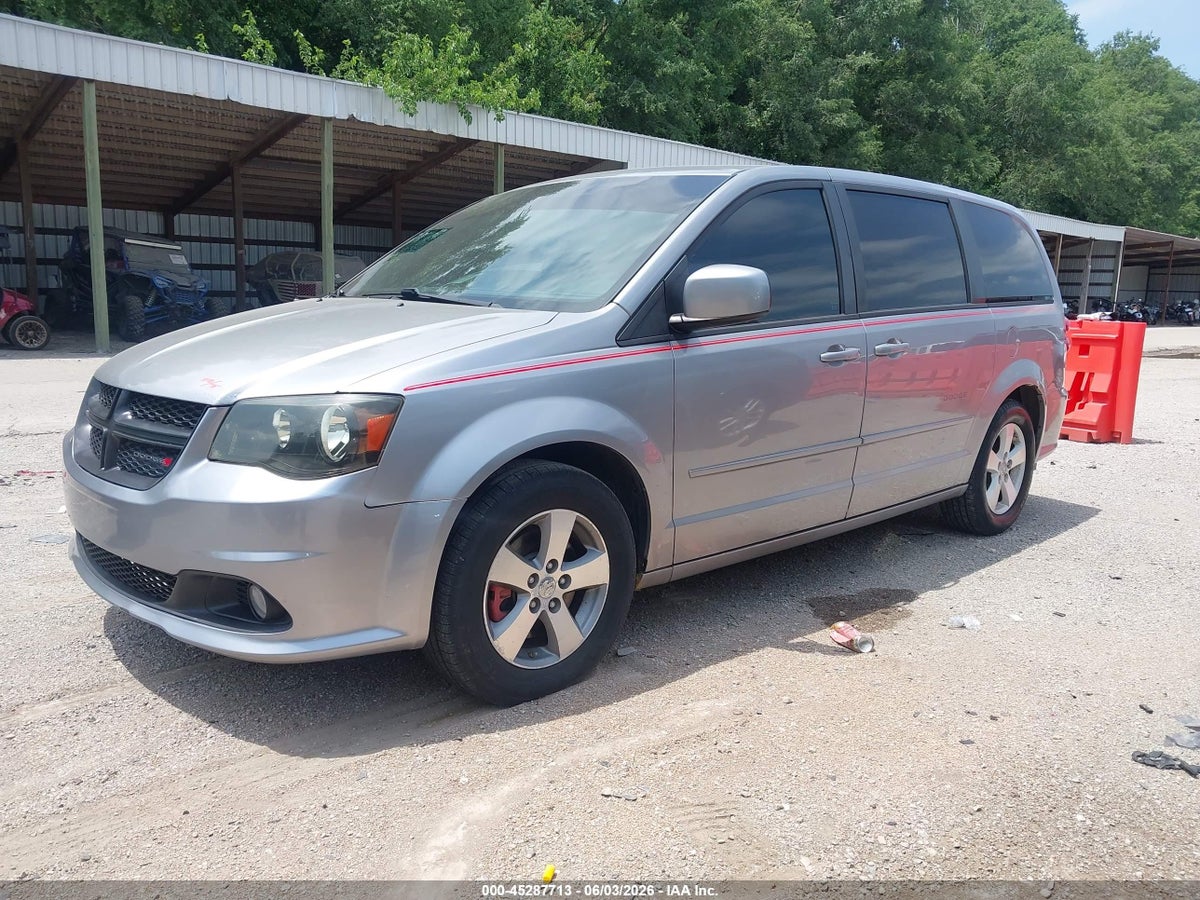 2014 DODGE GRAND CARAVAN R/T — снимка 2